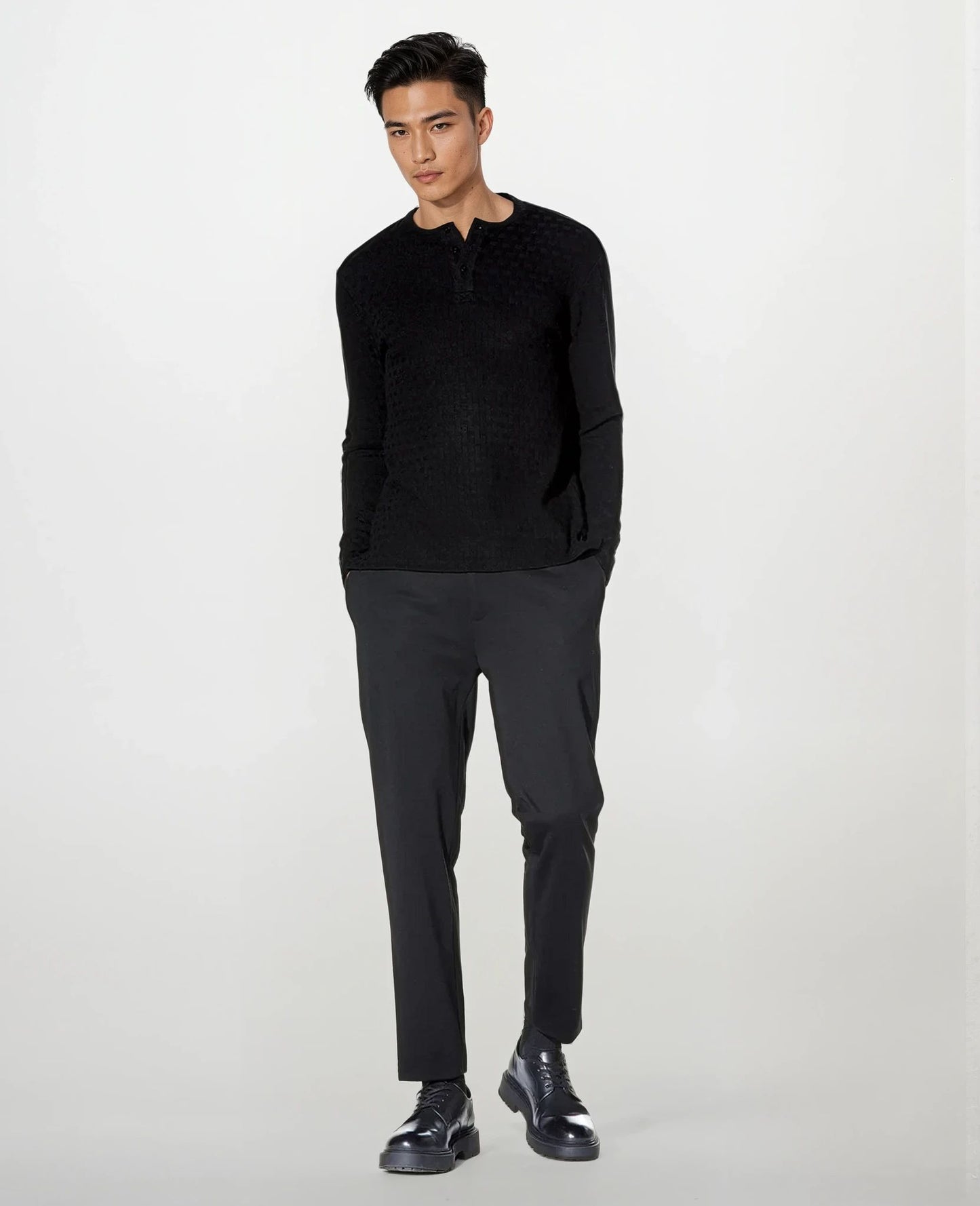 Folsom Basketweave Henley (Black)